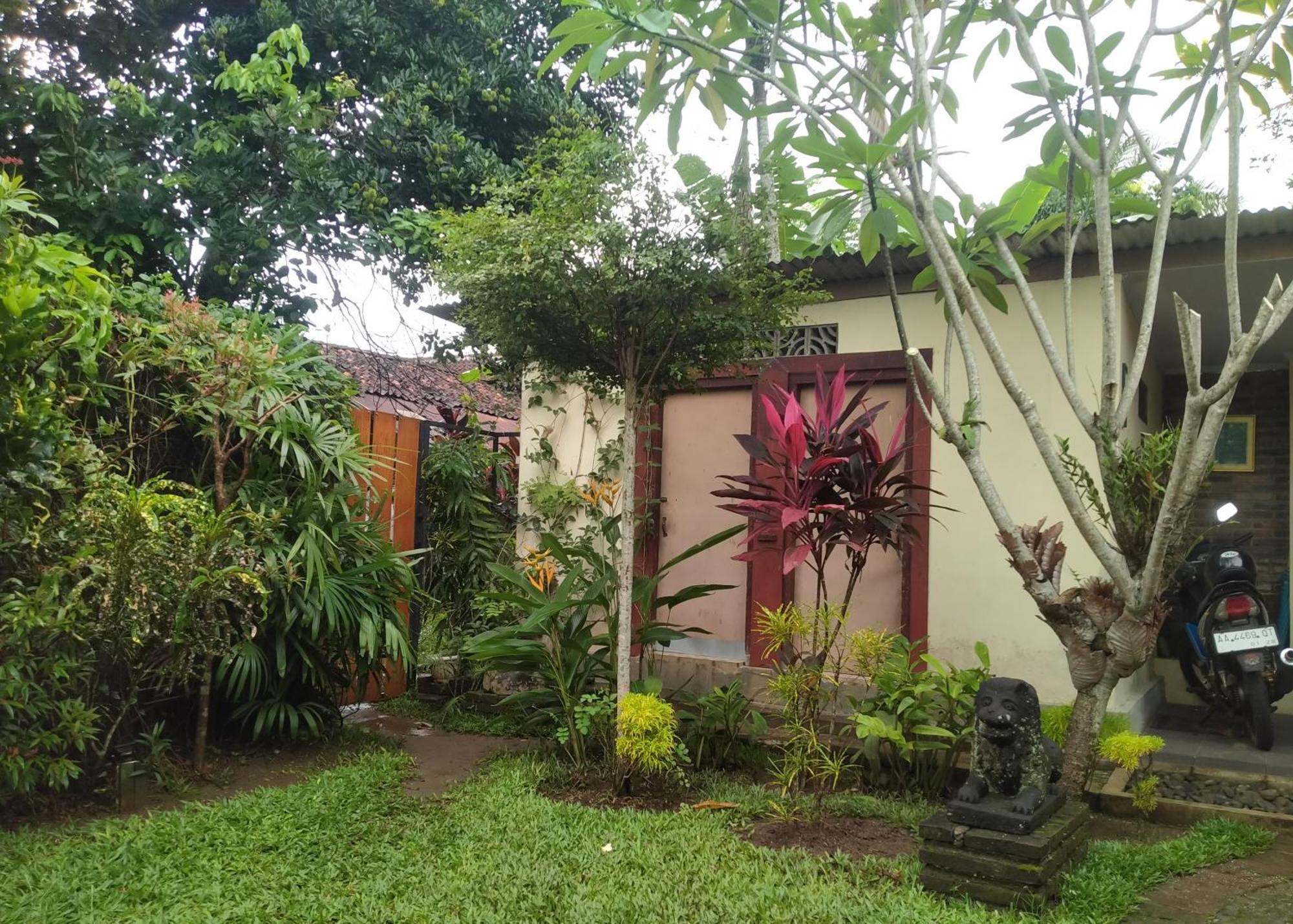 מגלאנג Efata Homestay מראה חיצוני תמונה